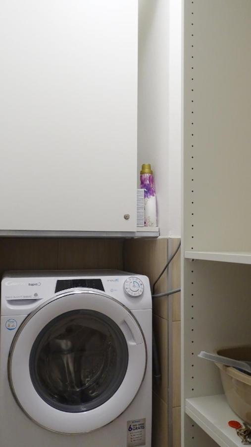 Petite Grey Apartment With Free Private Parking Zagreb Exteriör bild