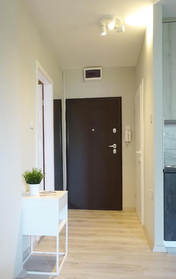 Petite Grey Apartment With Free Private Parking Zagreb Exteriör bild